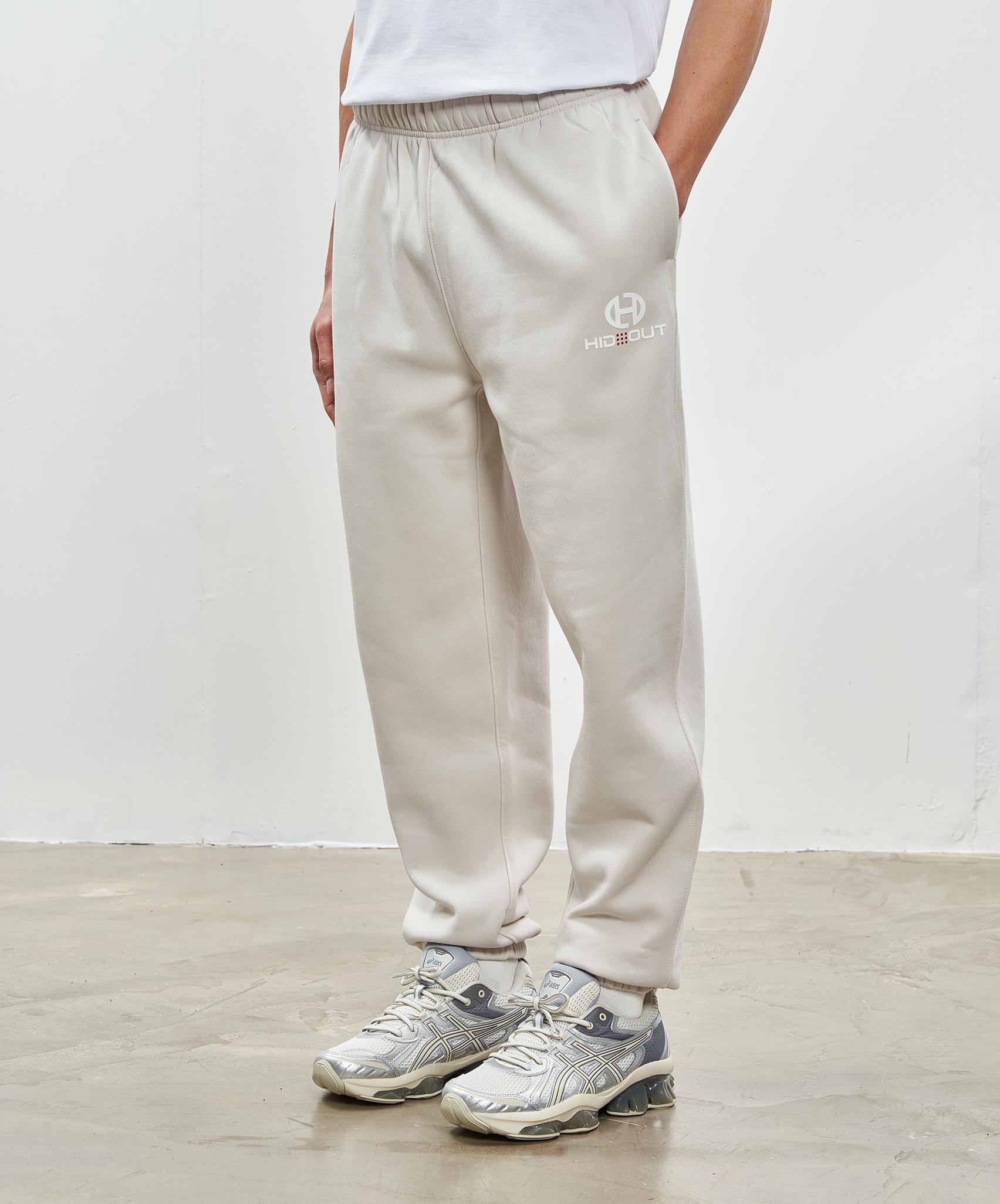 Hidden Hideout Jogging Pants in Ivory