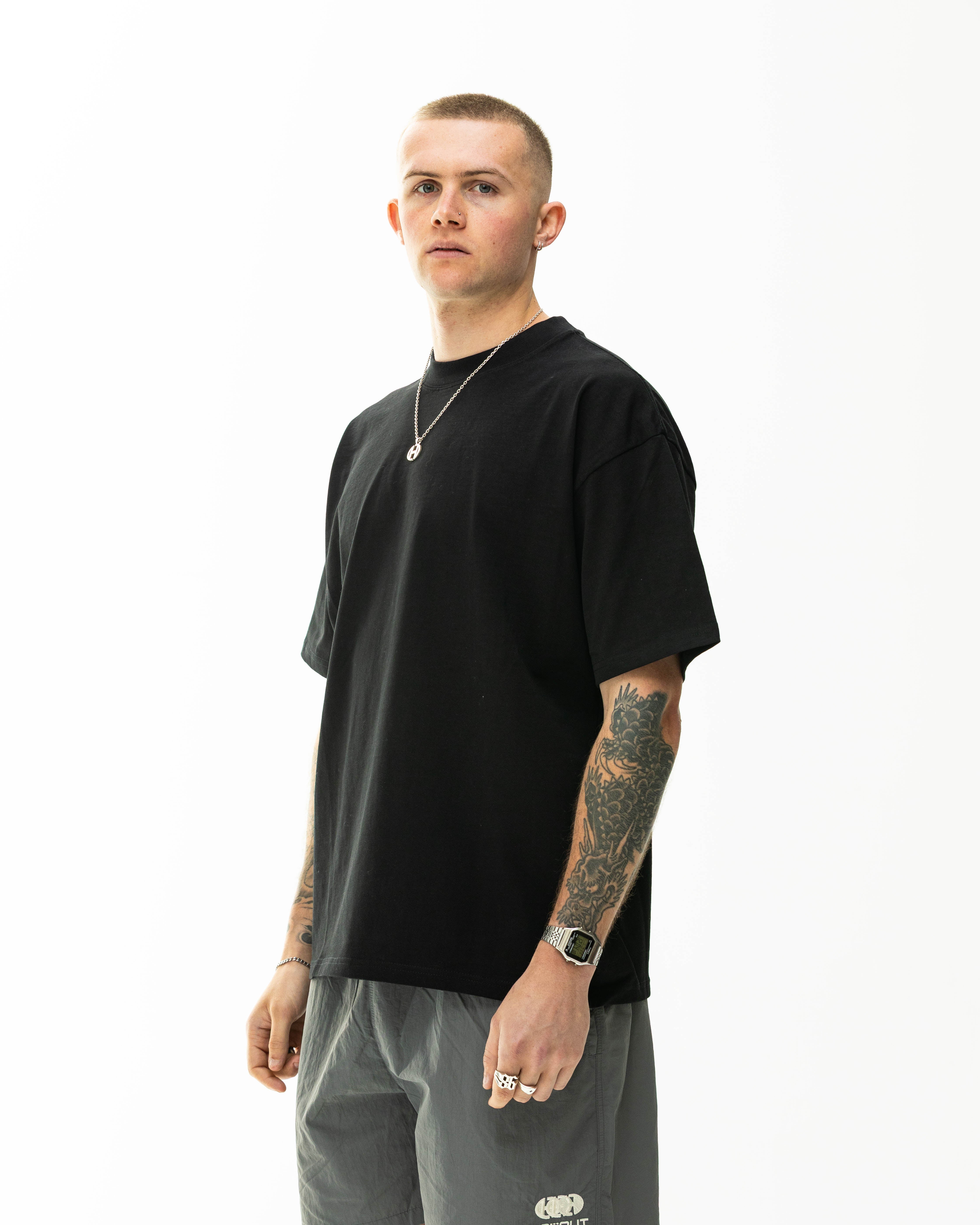 Blank tee-Oversized Fit-Black