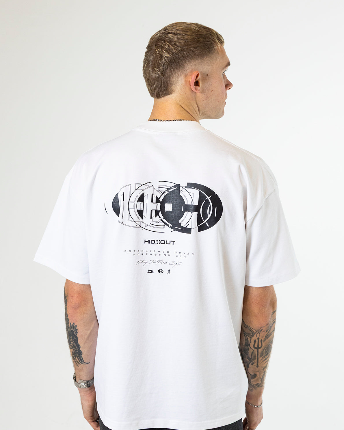 SHADOW TEE-WHITE-OVERSIZED FIT