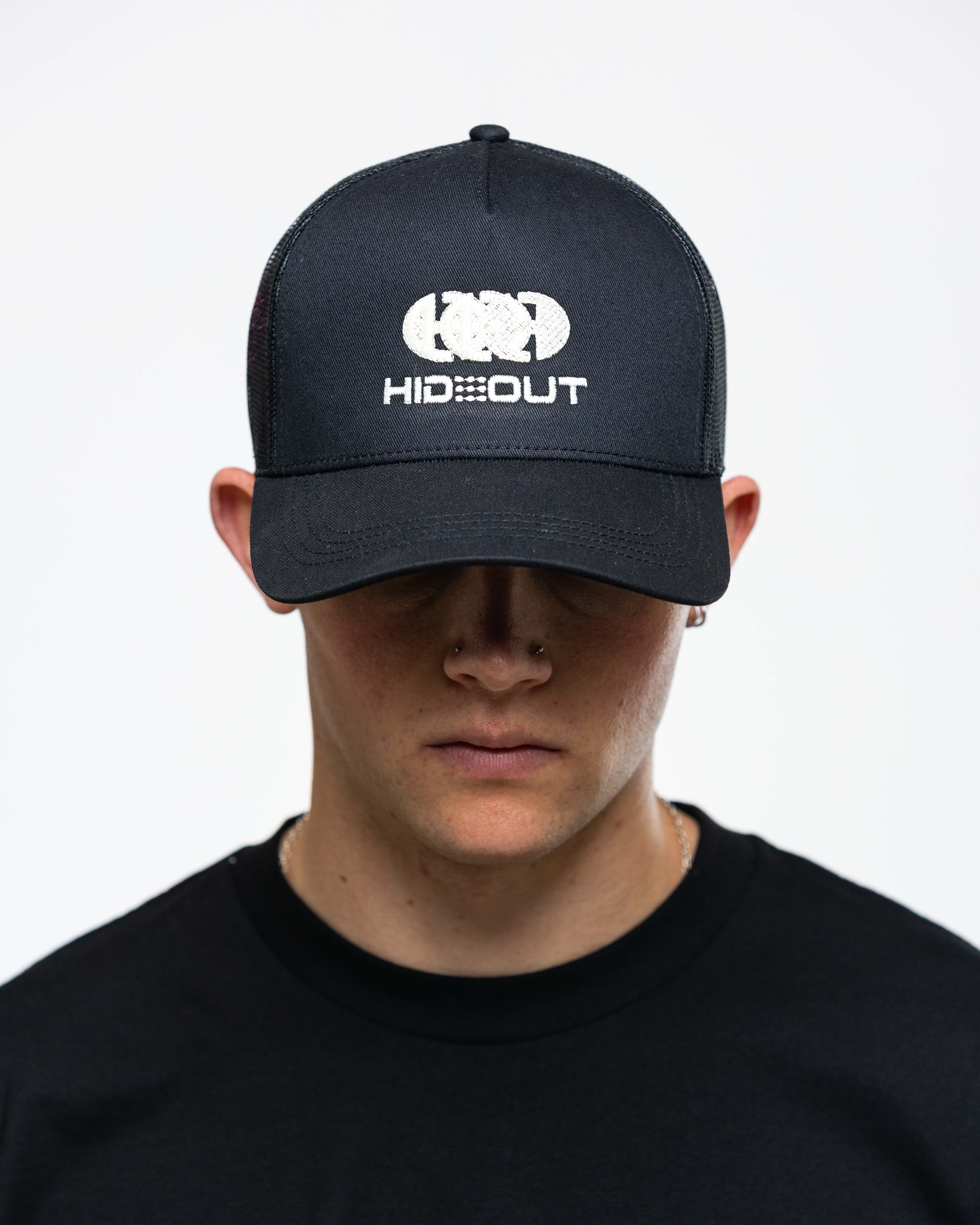 MILO TRUCKER CAP -BLACK