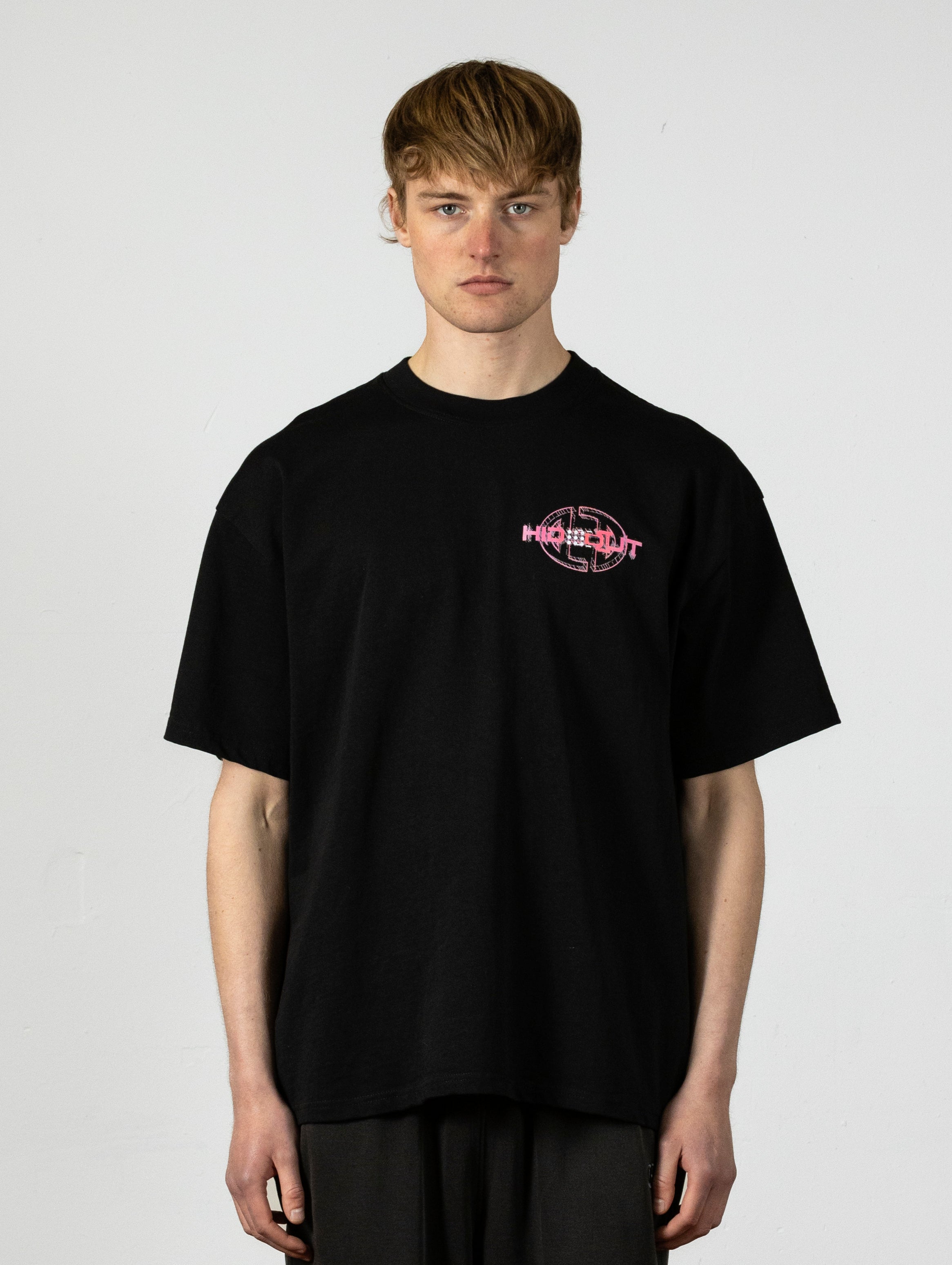 3D OVERLAY TEE